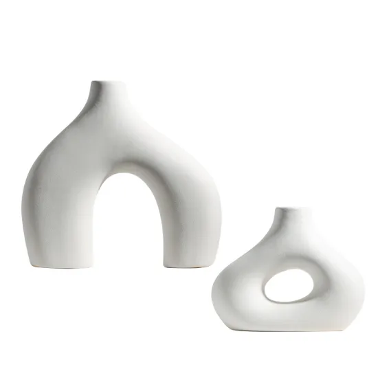 Nordic Ceramic Vase: Designer Modern Wedding Centerpiece for Home Decor