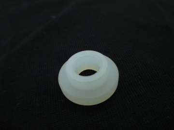 Servizio ricambi per tornio in nylon