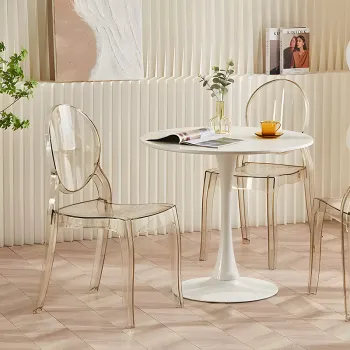 Transparent Amber Ghost Chairs for Weddings