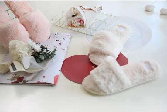 customize women Striped Bottom Soft Home Slippers