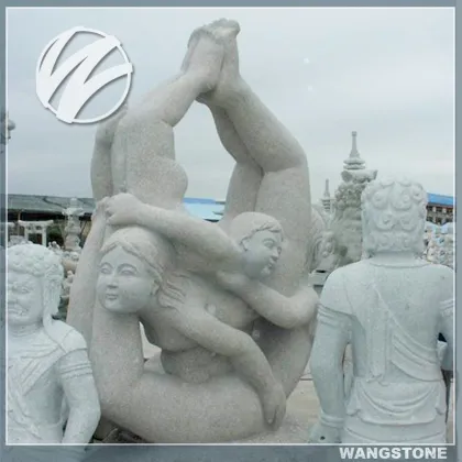 mother and child statue