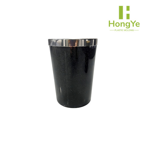 سطل زباله بزرگ سیاه و نقره ای