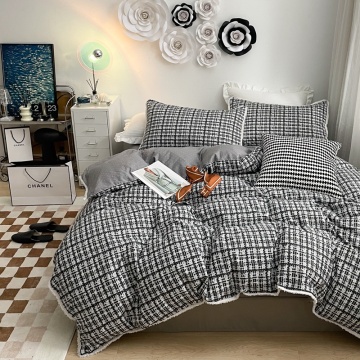 Beautiful tassel bedding set full size factory price