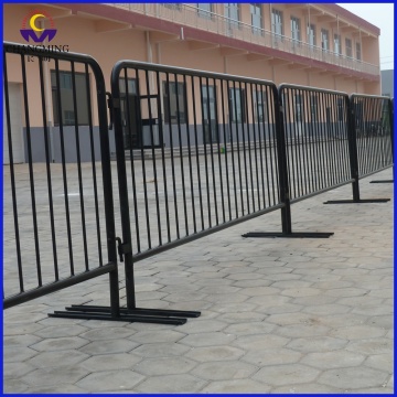 Removable standing  barrier for concert