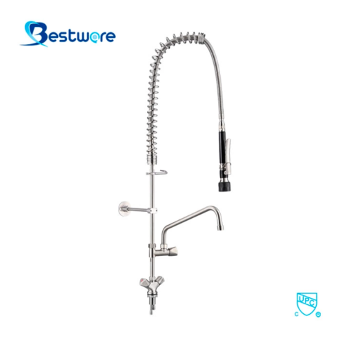 Pull-out Faucet With Switchable Water Outlet