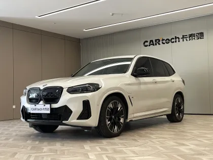 BMW iX3 2022 Innovation Leading model