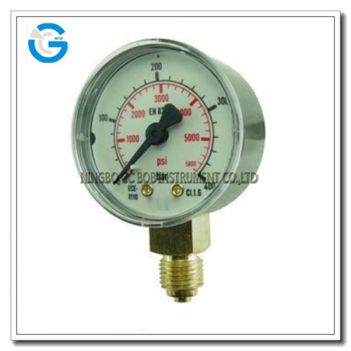 Black case 2.5" cng pressure gauge 600bar bottom connection