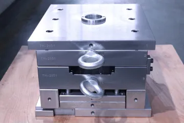 4050 Precision Plastic Mold Base System
