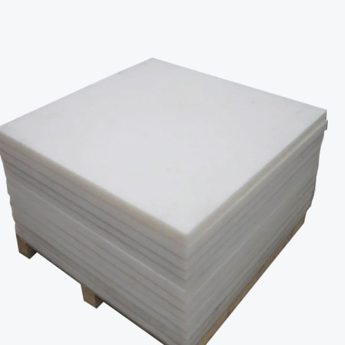 Outdoor ice rink boards