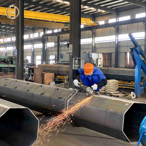 Bài viết bằng thép mạ kẽm với kẹp thép