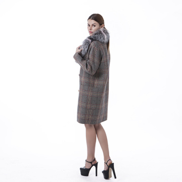 Fashion cashmere overcoat with fur collar