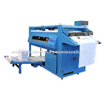 Hand towel folding machine