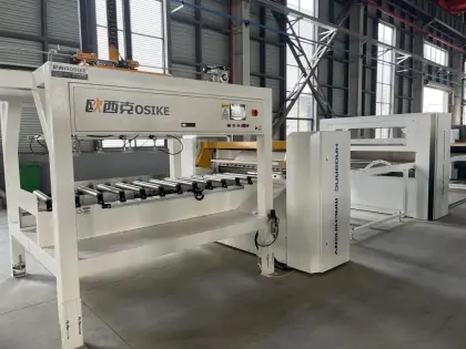 SPC Stone Plastic Flooring Home Lock Floor Machine