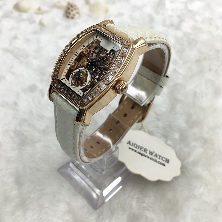 lady mechanical watch