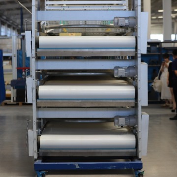 High Quality Manure Scraping System for Poultry Cages