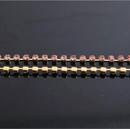 Diamond D Cup Chain Plated Gold