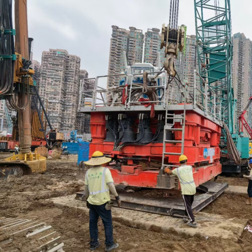 High Torque Drilling Rig High Efficiency engineering machine pile pipe driver Factory