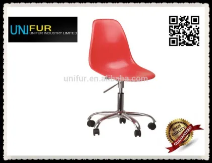 Gas lift DSR office chair with locking wheels