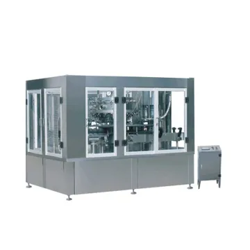 Soda Water Carbonated Soft Drinks Capping and Sealing Machine