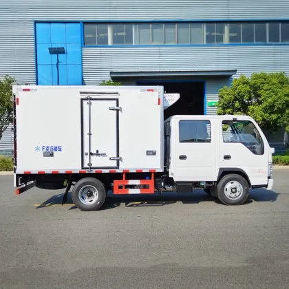 Refrigerated transport truck Refrigerated insulation truck