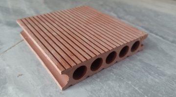 Direct Price Farming Equipment Wood Plastic Floor