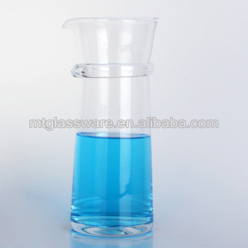 Fantastic hand made glass wine carafe with clear glass