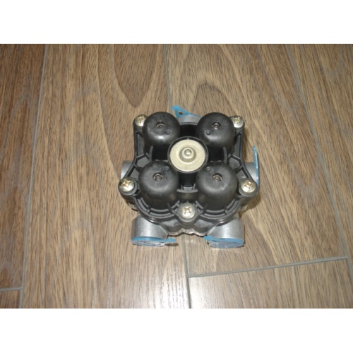 Volvo four circuit protection valveAE4603