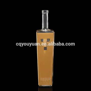 Wellknown custom made 750ml flint glass vodka bottle design