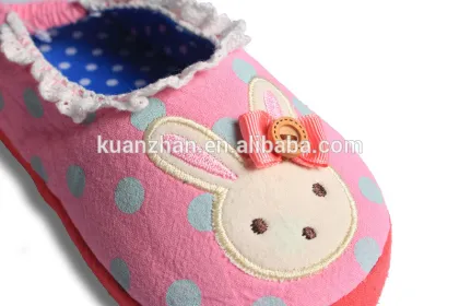 New arriva canvas baby shoes toddler shoes with cute animal