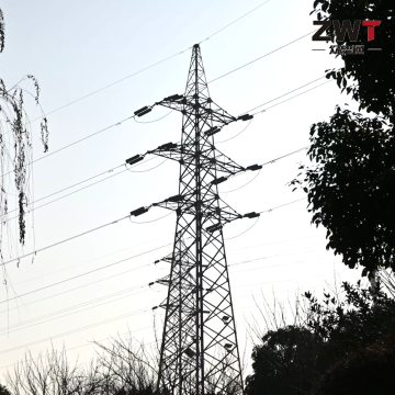 Projeto robusto de torre de aço angular para sistemas de energia