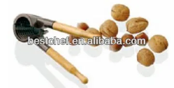 Deluxe professional wooden handle nut cracker
