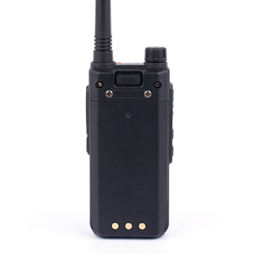 One-bouton Alarme Professionnel Digital Trunking DMO Two Way Radio Walkie Talkie 50 km avec cryptage vocal