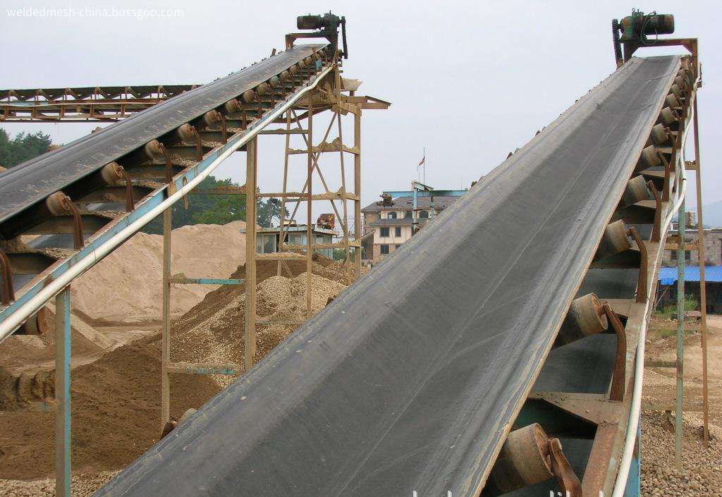 High temperature resistant rubber conveyor belt 