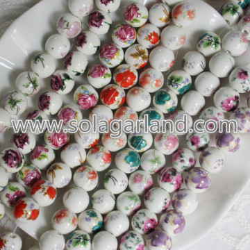 Charms de perles d&#39;espacement de porcelaine ronde en céramique de motif de fleur