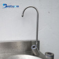 Grifo de agua potable segura