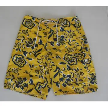 Men\'s beach shorts