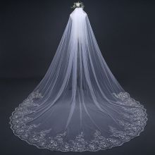 One-Layer Women Trailing Cathedral Long Wedding Veil Embroidered Floral Lace Applique Scalloped Trim Bridal Veil With Comb