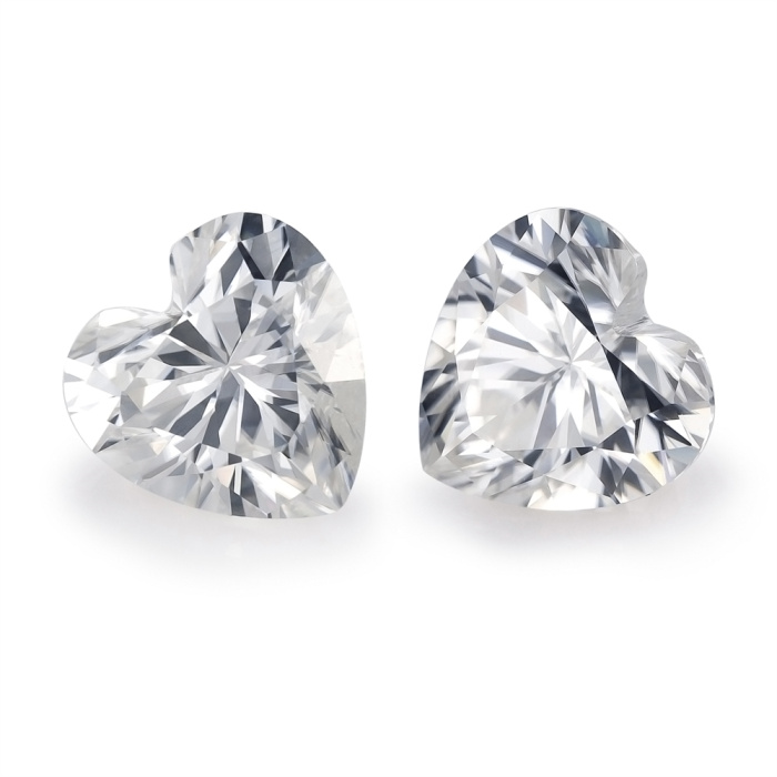 Moissanite รูปหัวใจขนาด 14x14 มม. DEF SSV1