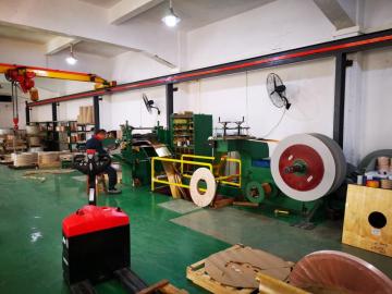 Single-sided film slitting machine