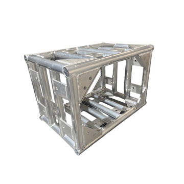 Custom Shaped Truss Design