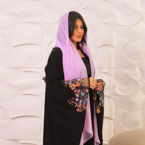 ست حجاب عبایی مشکی آستین دوزی گلدار