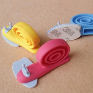 J297 baby furniture safety decorative sliding door stop