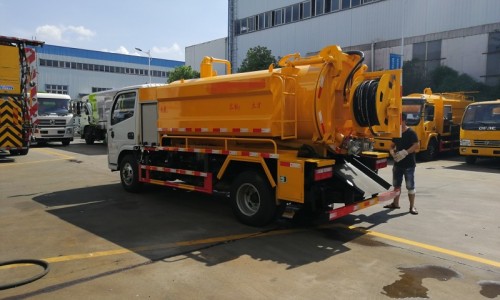 Dongfeng Euro 6 تنظيف شاحنة شفط 3.5 سم