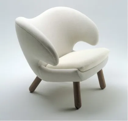 Finn Juhl Pelikan Chair