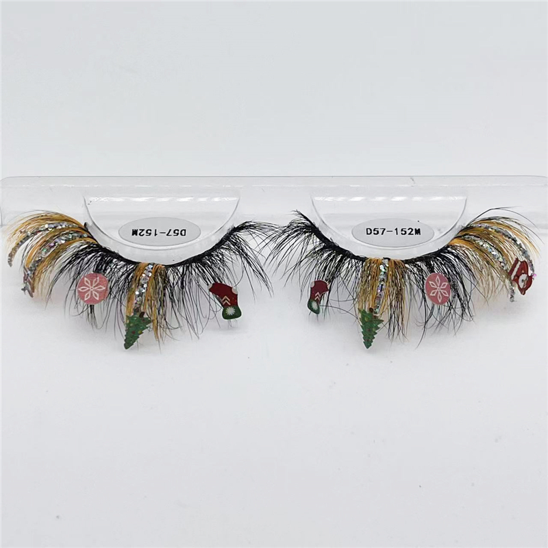 15mm Christmas Eyelashes