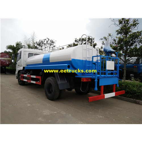 Dongfeng 3000 Gallon Water Pulverização Caminhões