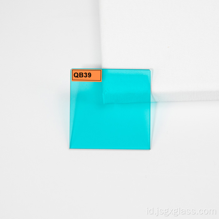 Pilih jenis penyerapan Kaca optik biru QB39