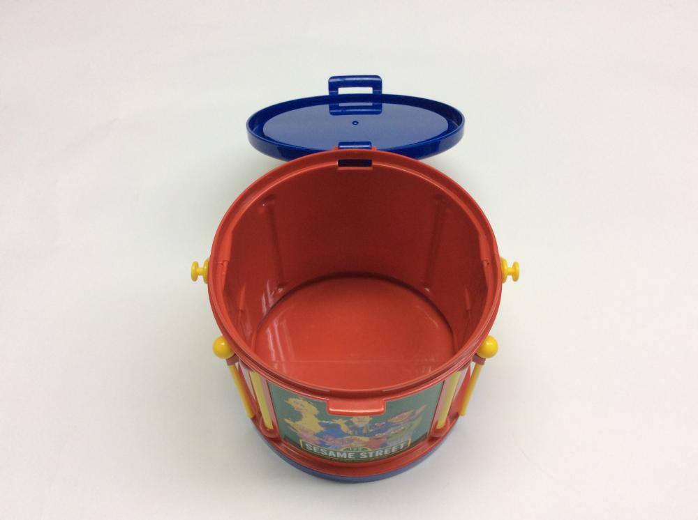 Plastic cartoon circular storage box