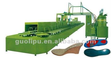 PU walking shoe sole foaming machine