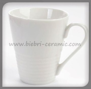 アンティーク磁器コーヒーカップ